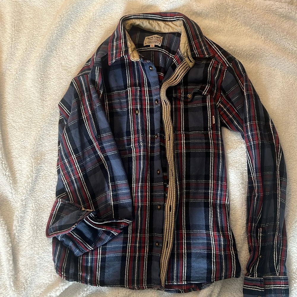 Dress shirt. Thick Flannel. Button down